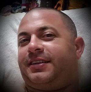 Meet your Posher, Juan eduardo